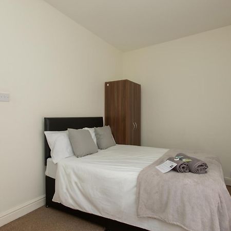 Budget Rooms @ Underwood Lane Crewe Exterior photo