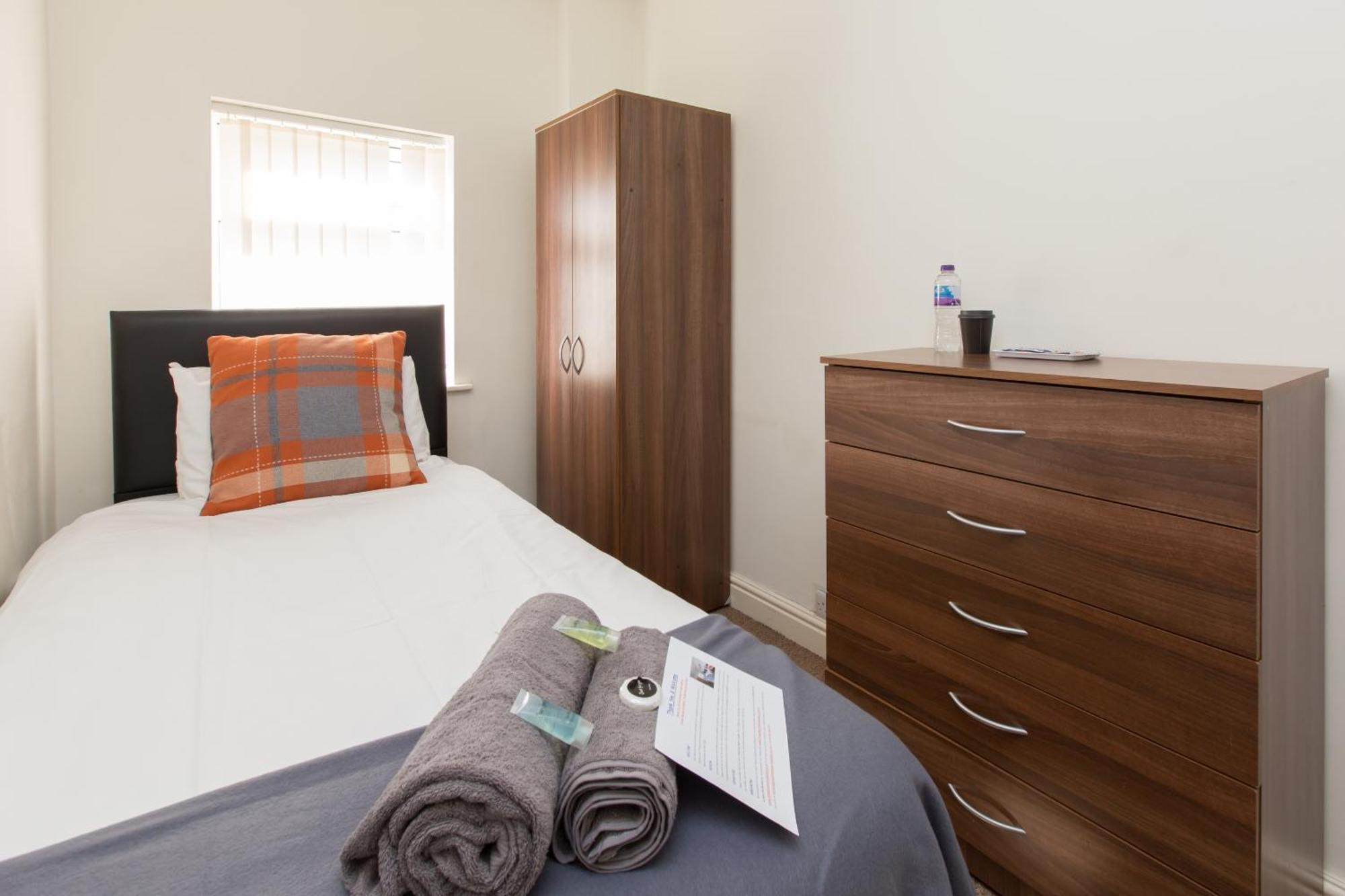 Budget Rooms @ Underwood Lane Crewe Exterior photo